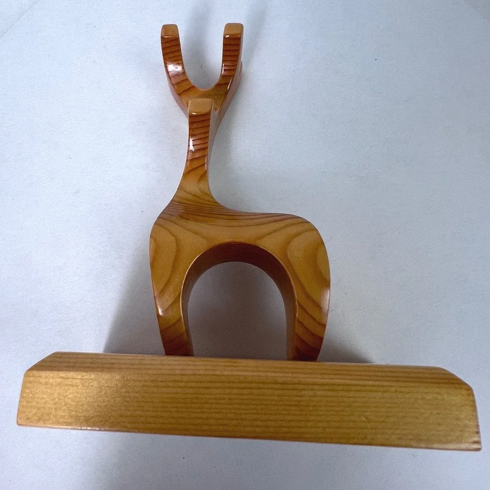 Handcrafted Vtg Wooden Deer Reindeer Signed Glenn D. Wagner MCM‎ Sculpture Cabin